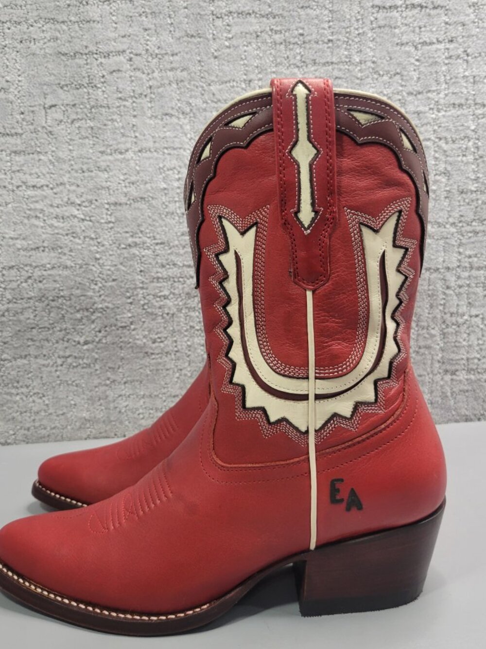 Tecovas the Jolene Women's Size US 7.5B Crimson Bine Cowhide Cowgirl Boots. - Picture 7 of 11